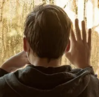 «У меня на работе коллега отправила сына в приют.