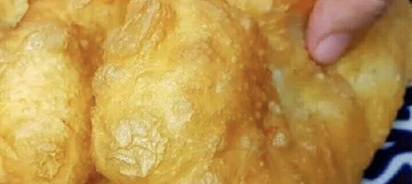 Уникальное “вокзальное” тесто на пирожки. Хитрость – в рассоле и картофельном отваре Про пирожки советского общепита до сих пор ходят легенды. Такие пирожки можно было купить на рынках, вокзале, в столовых.